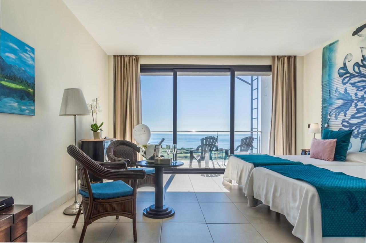 Hotel Miba Salobrena Ngoại thất bức ảnh