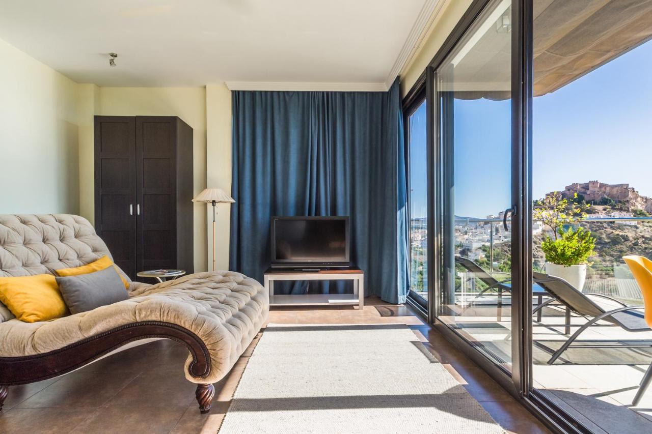 Hotel Miba Salobrena Ngoại thất bức ảnh